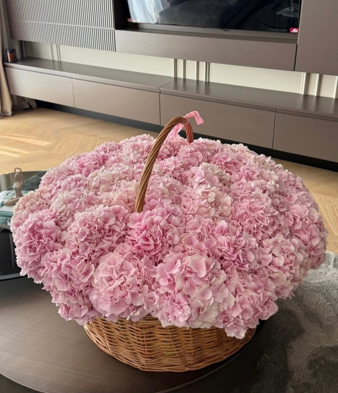 Luxe Hydrangeas Basket