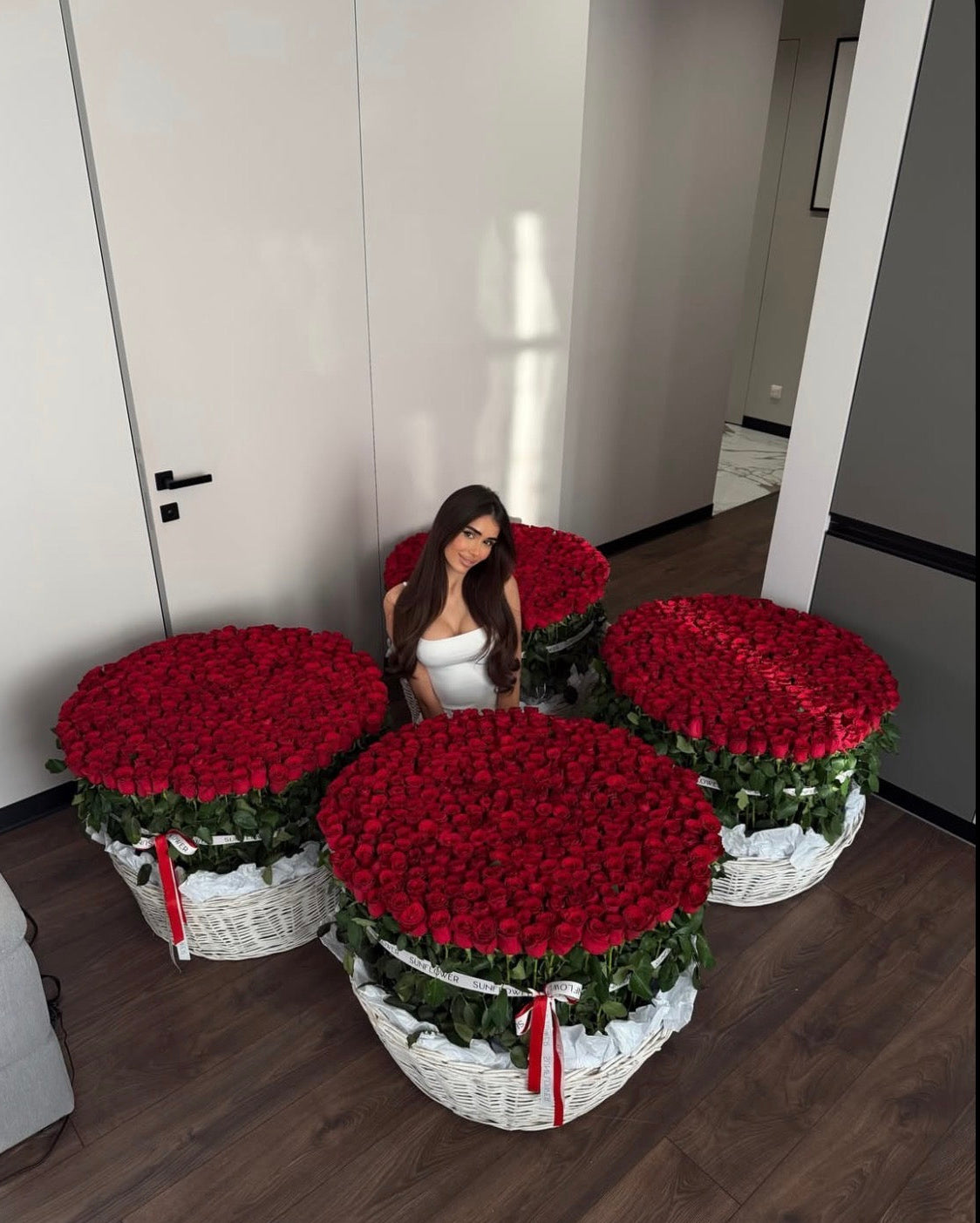 Premium Basket of Roses